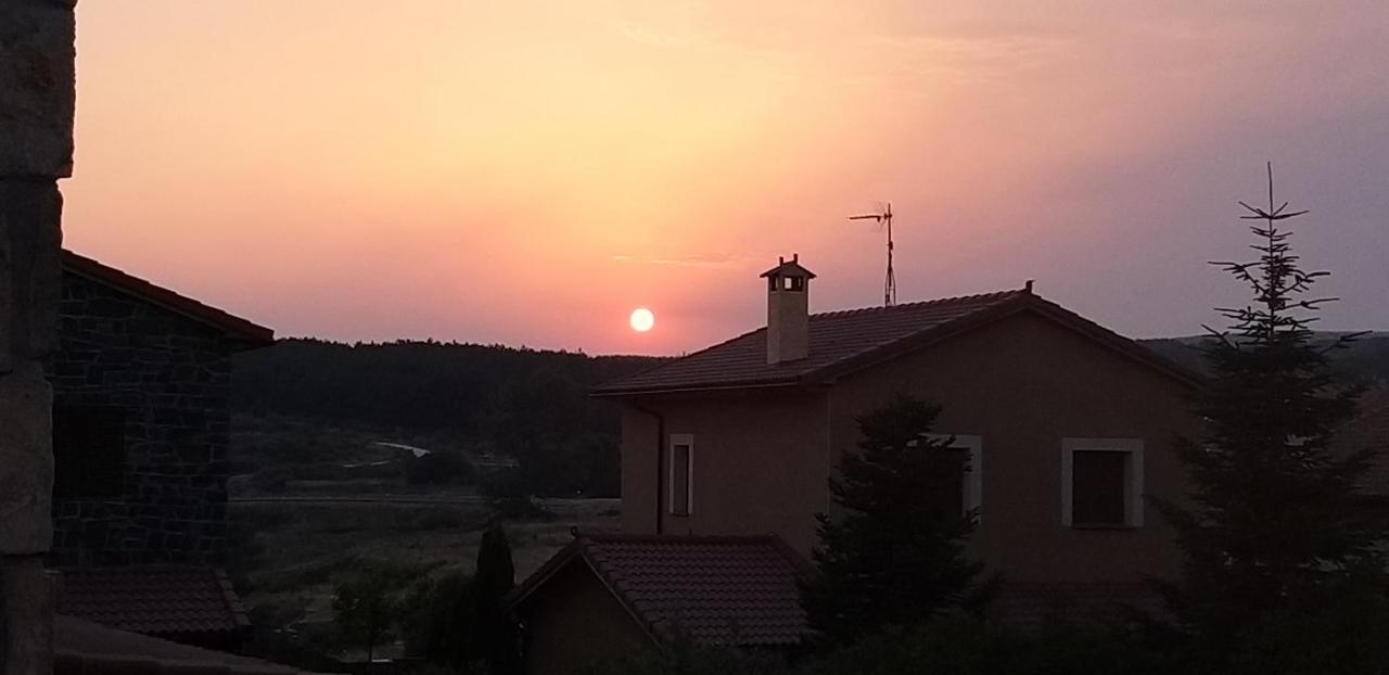 Casa Rural Los 7 Pinos De Gredos Navarredonda de Gredos Luaran gambar